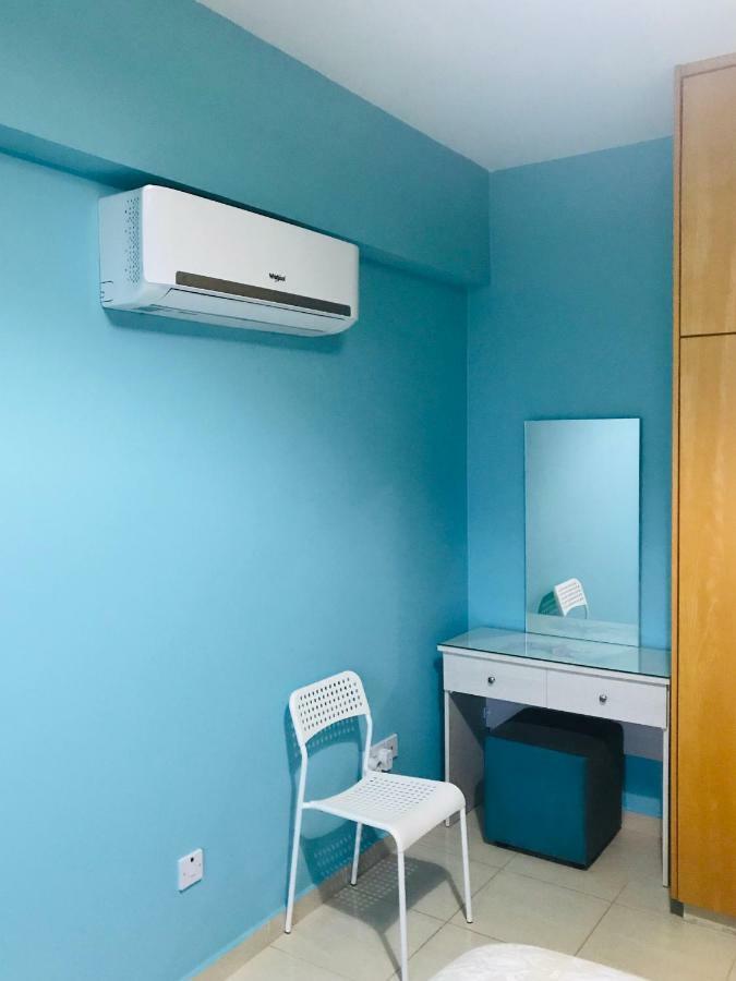 Pool Apartment Larnaca Exterior photo